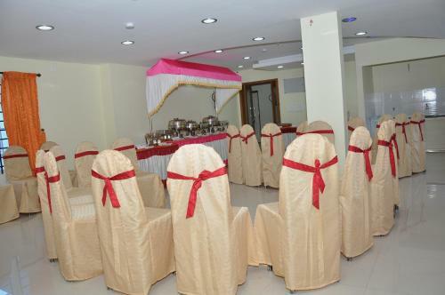 Hotel City Palace Residency