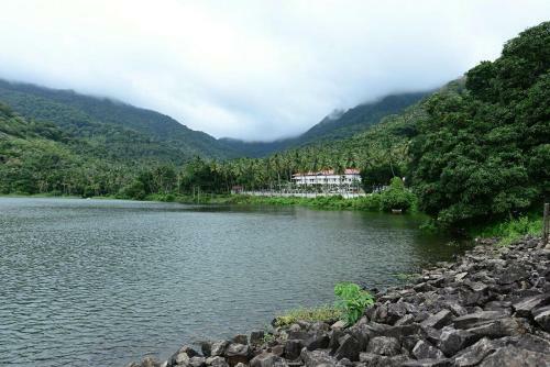 Hotel Orchard Valley Resort