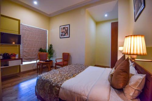 Hotel Infinitea Tea Garden Resort