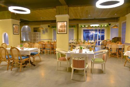 Hotel Infinitea Tea Garden Resort