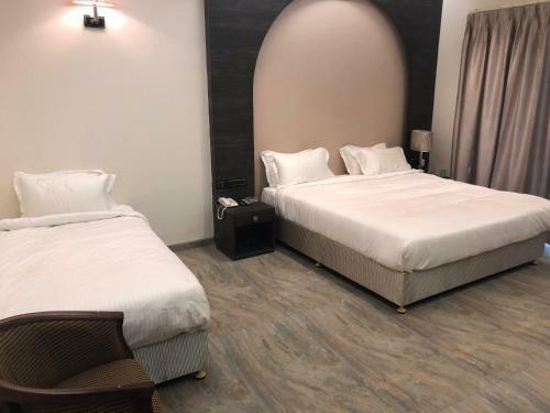 Hotel Sharanam