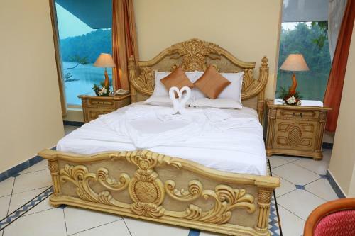 Hotel Emarald Resort