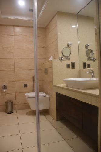 Hotel Dhroov
