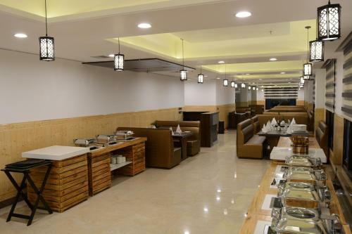 Hotel Dhroov