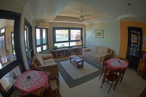 Hostal Mares Do Sul Pousada