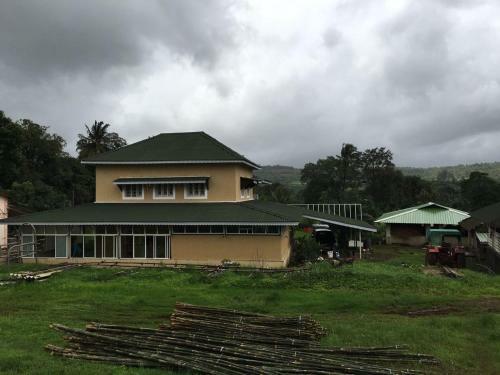 Agroturismo Palmnest Retreat - Hosted Farmstay