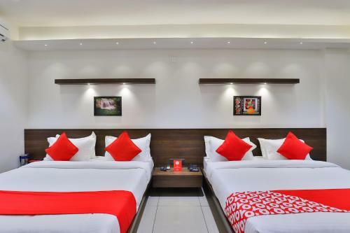 Oyo 16604 Hotel Sparsh Inn
