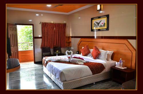 Hotel Gvs Residency