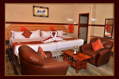 Hotel Gvs Residency