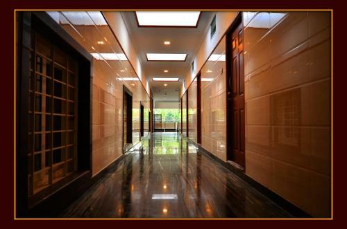 Hotel Gvs Residency