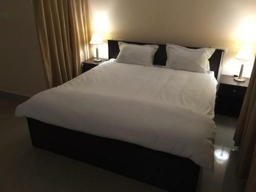 Apartamento Jyothi Suites