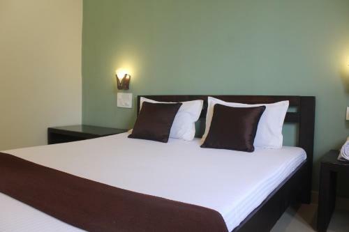 Hotel Serenity Resort Panhala