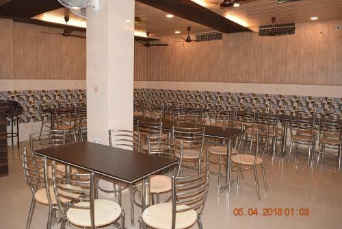 Hotel Madhuban Katra