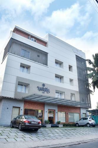 Navaratna Inn - A Luxury Hotel