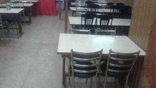 Hostal Alamdar Guest House