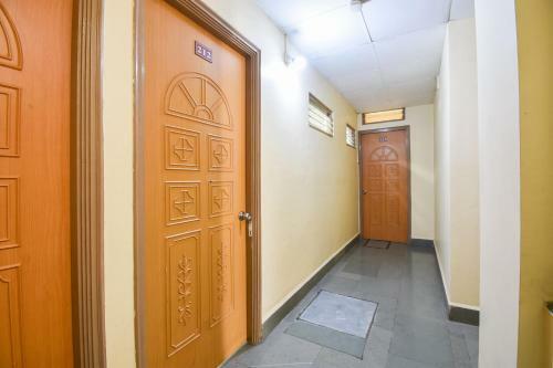 Oyo 63264 Hotel Shamiana
