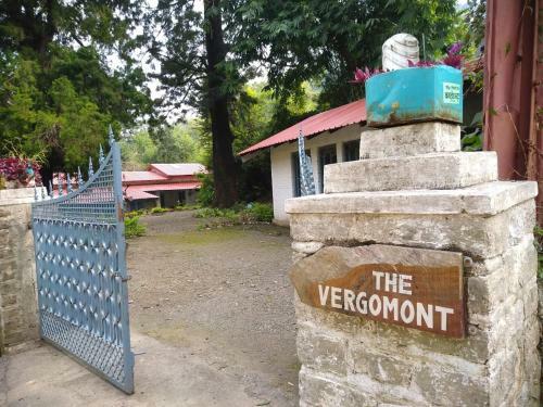 Hostal The Vergomont Holiday Home
