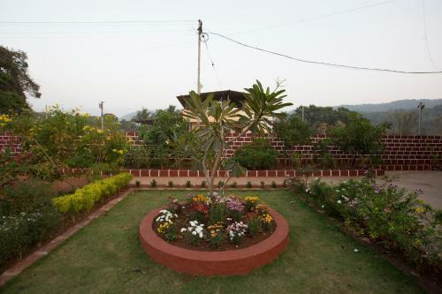 Lodge Coconut Cottage Dapoli