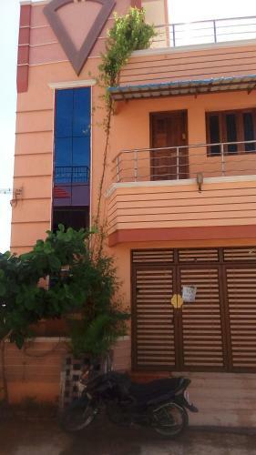 Hostal Sabri Guest House