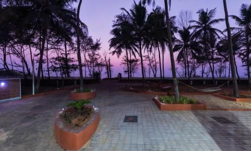 Villa Iraa Beach House