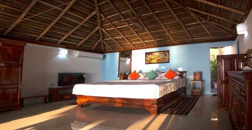 Hotel The Cape Goa