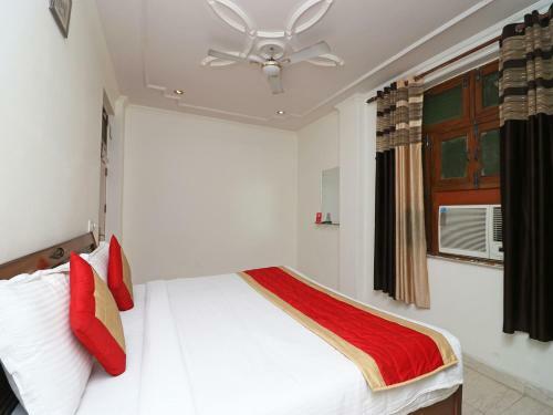 Bed & Breakfast Hotel Sehrawat Inn
