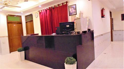 Bed & Breakfast Hotel Sehrawat Inn