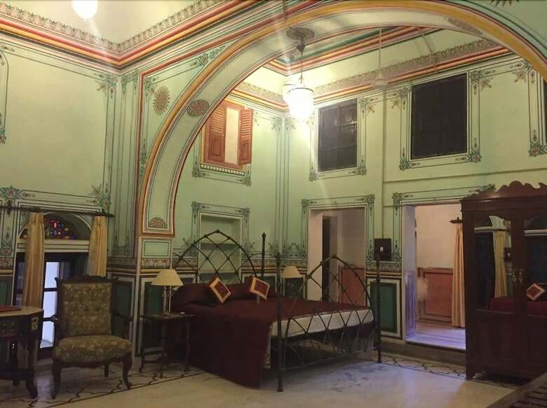Hotel Patan Mahal