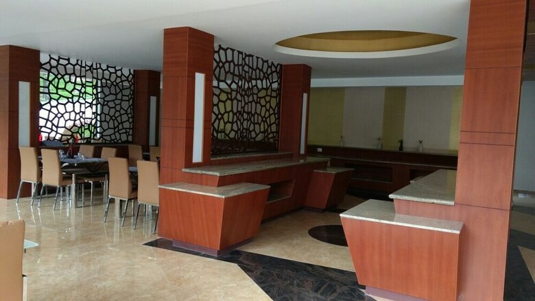 Hotel The Brook Resorts & Spa