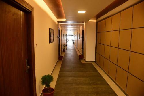 Hotel Four N Square Residency