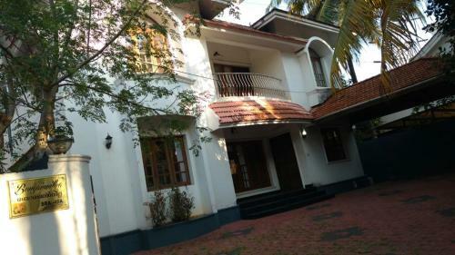 Bougainville Kochi Vazhakkala Kakkanad