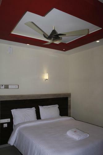 Hotel Jeyam Residency
