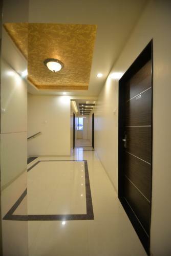 Hotel Radhe Krishna