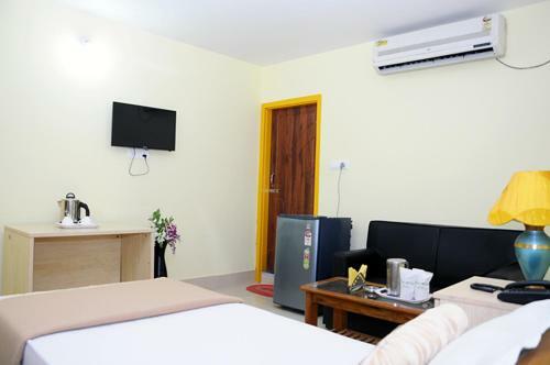 Hotel Pine Yard