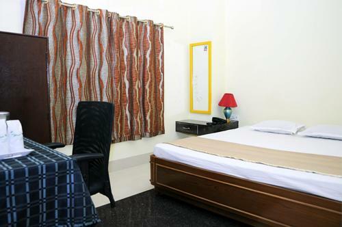 Hotel Pine Yard