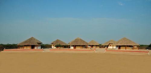 Hotel Mahefeel E Rann Resort