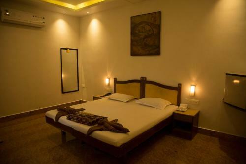Hotel Sannidhya