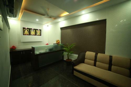 Hotel Sapphire Inn