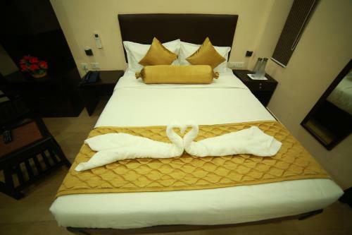 Hotel Sapphire Inn