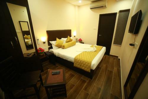 Hotel Sapphire Inn