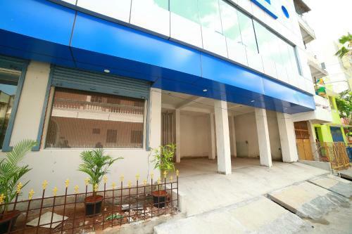 Hotel Sapphire Inn
