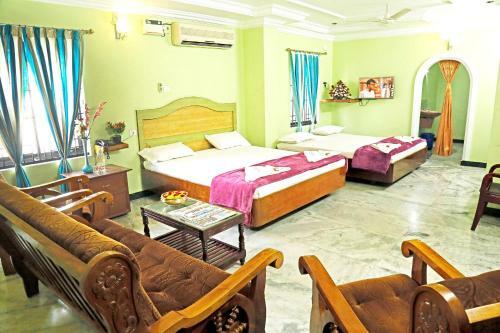Hotel Ganga Palace