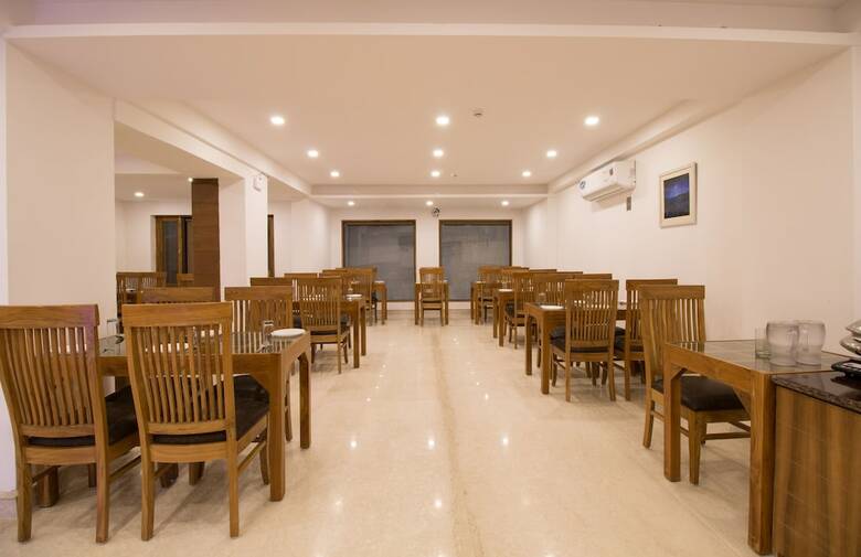 Hotel Pacific Mussoorie