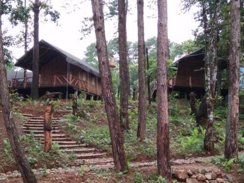 Hotel Roinam Retreat
