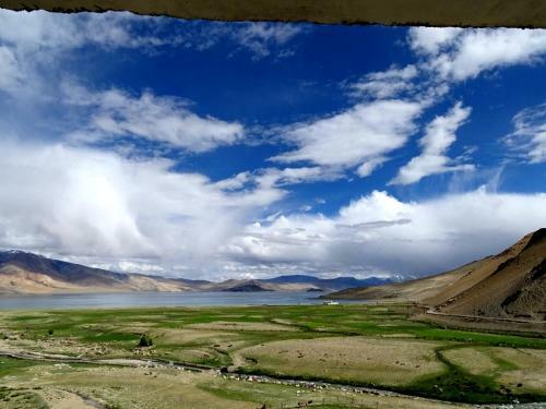 Tih Tsomoriri Hotel Lake View