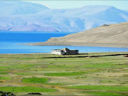 Tih Tsomoriri Hotel Lake View