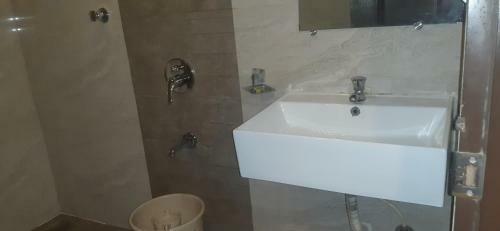 Hotel Sai Comforts