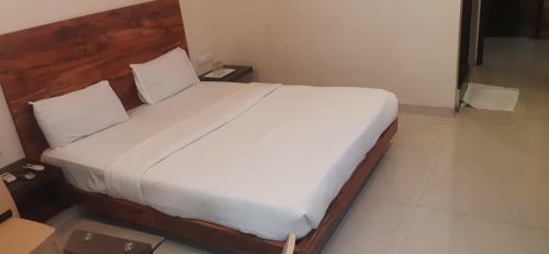 Hotel Sai Comforts