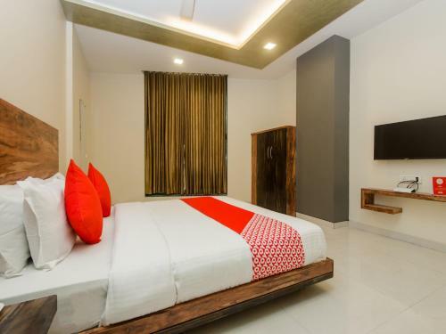 Hotel Sai Comforts