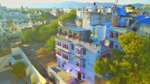 Hotel Paramount Palace